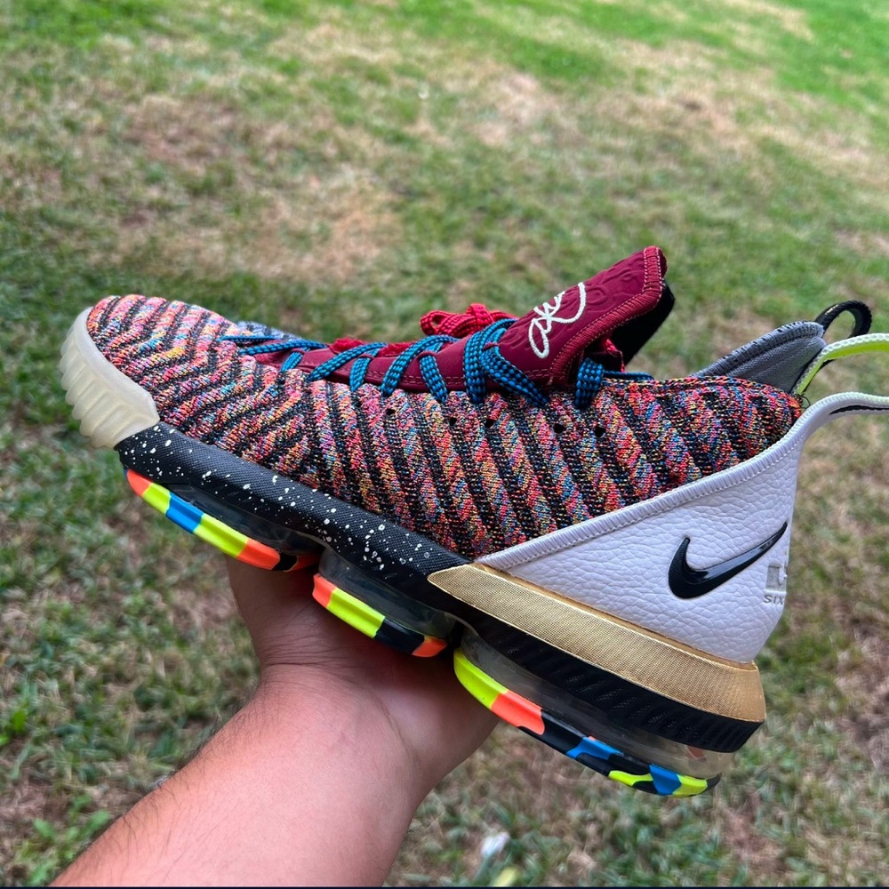 Nike LeBron 16 what the Sz 10.5 mens
